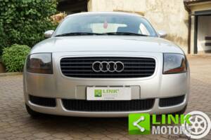 Bild 2/10 von Audi TT 1.8 T (1999)