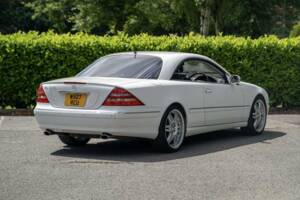 Bild 10/41 von Mercedes-Benz CL 500 (2000)