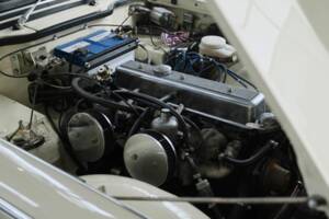 Bild 31/44 von Triumph TR 250 (1968)