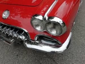 Image 13/45 of Chevrolet Corvette (1959)