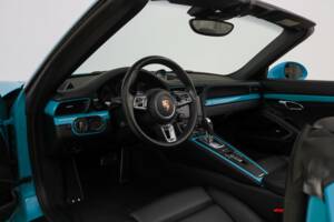 Bild 8/13 von Porsche 911 Carrera 4S (2016)