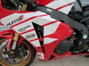 Afbeelding 4/47 van Honda CBR 1000 RR Fireblade (2010)