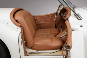 Bild 28/39 von Jaguar XK 140 OTS (1954)