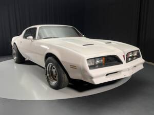 Bild 1/8 von Pontiac Firebird Formula (1977)