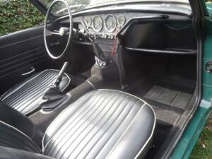 Image 10/49 of Triumph Spitfire Mk II (1965)