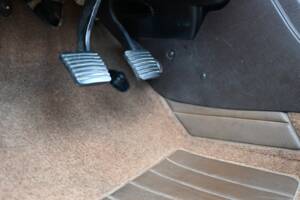 Immagine 18/26 di Volkswagen Golf Mk I 1.1 (1983)