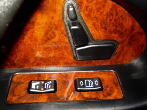 Image 38/45 of Mercedes-Benz 500 SEL (1992)