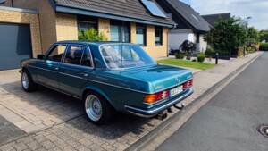 Immagine 32/45 di Mercedes-Benz 280 E (1980)