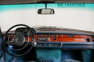 Bild 2/35 von Mercedes-Benz 280 SEL 3,5 (1972)