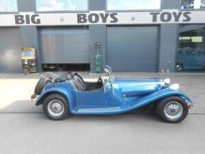 Image 15/27 of Panther J 72 (1980)