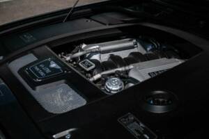 Image 18/29 de Bentley Azure T (2010)