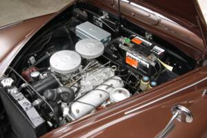 Image 24/26 of BMW 502 Autenrieth (1955)