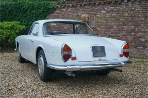 Image 26/50 of Lancia Flaminia GT 2.5 3C Touring (1964)