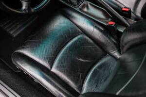 Bild 9/19 von Porsche 911 Carrera 4 (1996)
