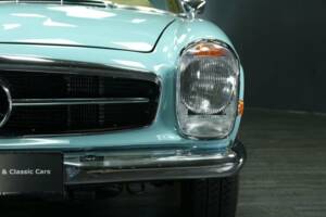 Bild 38/50 von Mercedes-Benz 280 SL (1971)