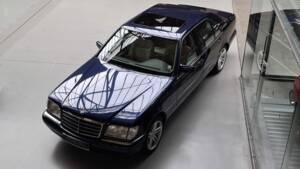 Bild 17/22 von Mercedes-Benz S 420 L (1994)