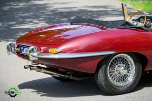 Afbeelding 34/57 van Jaguar E-Type 3.8 (1964)