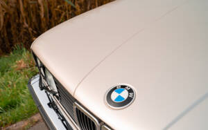 Image 20/80 of BMW 320i (1983)