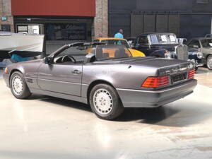 Image 27/49 de Mercedes-Benz SL 280 (1995)