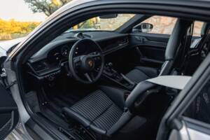 Imagen 17/80 de Porsche 911 S/T (2023)