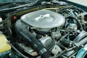 Bild 21/50 von Mercedes-Benz 380 SEC (1983)