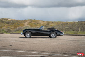 Immagine 15/47 di Jaguar XK 140 DHC (1956)