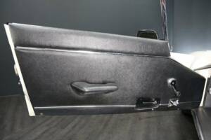 Image 11/49 de Jaguar Type E V12 (1974)