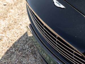 Image 33/75 of Aston Martin V12 Vanquish S (2007)