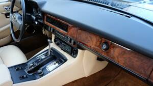 Imagen 35/91 de Jaguar XJ-SC V12 (1986)