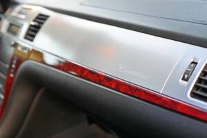 Immagine 13/16 di Cadillac Escalade (2012)