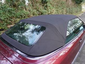 Image 19/20 of Mercedes-Benz E 220 (1996)