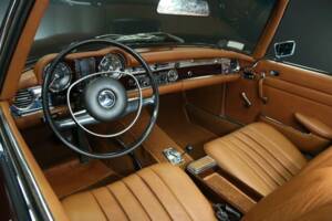 Bild 13/50 von Mercedes-Benz 280 SL (1971)