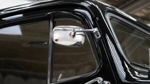 Image 13/15 of Citroën Traction Avant 15&#x2F;6 (1953)