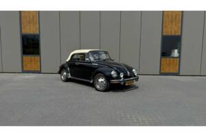 Bild 2/14 von Volkswagen Beetle 1303 LS (1978)