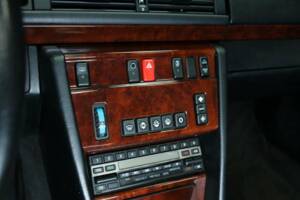 Bild 17/50 von Mercedes-Benz 300 CE-24 (1992)