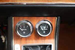 Bild 42/50 von Alfa Romeo 1750 GT Veloce (1971)