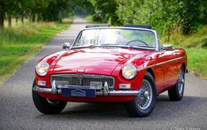 Image 4/39 de MG MGB (1964)
