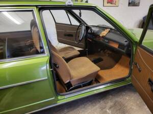 Image 5/91 of Volkswagen Passat 1.3 (1974)