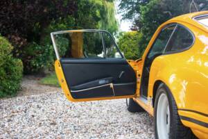 Imagen 11/18 de Porsche 911 Carrera RS 2.7 (Sport) (1973)