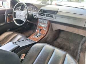 Bild 19/26 von Mercedes-Benz 500 SL (1990)