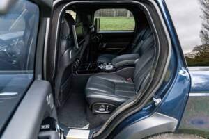 Image 22/38 of Land Rover Range Rover V8 SV Autobiography (2016)