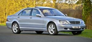 Image 10/50 de Mercedes-Benz S 500 L (2001)