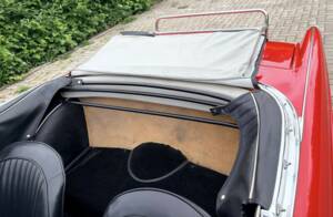 Immagine 29/50 di Triumph TR 4 (1961)