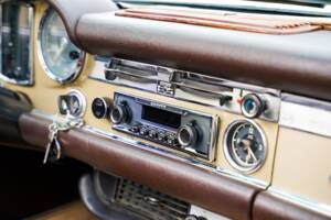 Image 52/56 de Mercedes-Benz 280 SL (1970)