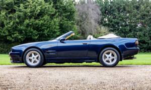 Image 2/50 of Aston Martin Virage Volante (1997)