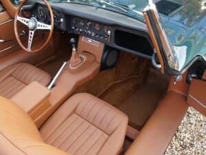 Bild 22/43 von Jaguar E-Type 4.2 (1967)