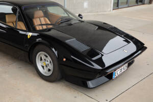 Image 13/38 of Ferrari 308 GTB (1977)
