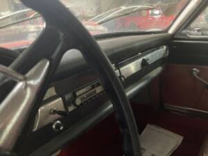 Bild 21/45 von Lancia Flaminia Coupe Pininfarina 3B (1963)