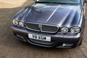 Image 19/41 of Jaguar XJR (2008)