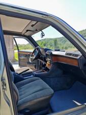 Image 28/50 de BMW 745i (1982)